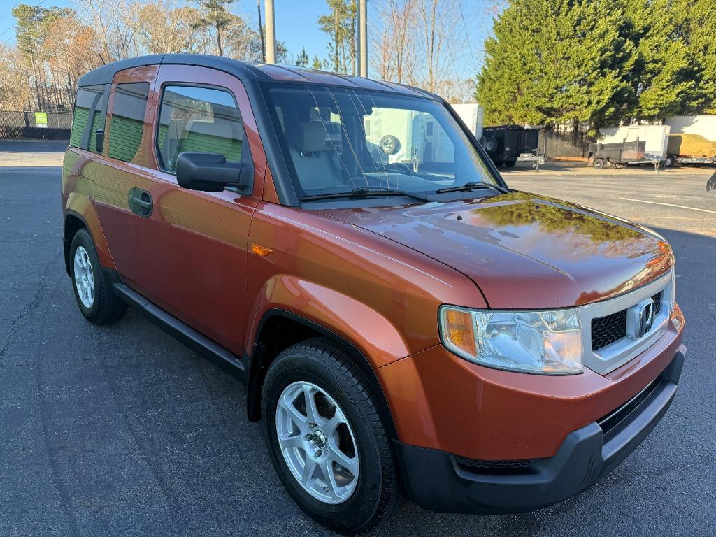 2009 Honda Element LX's photo