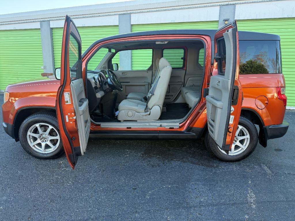 2009 Honda Element LX - Photo 10